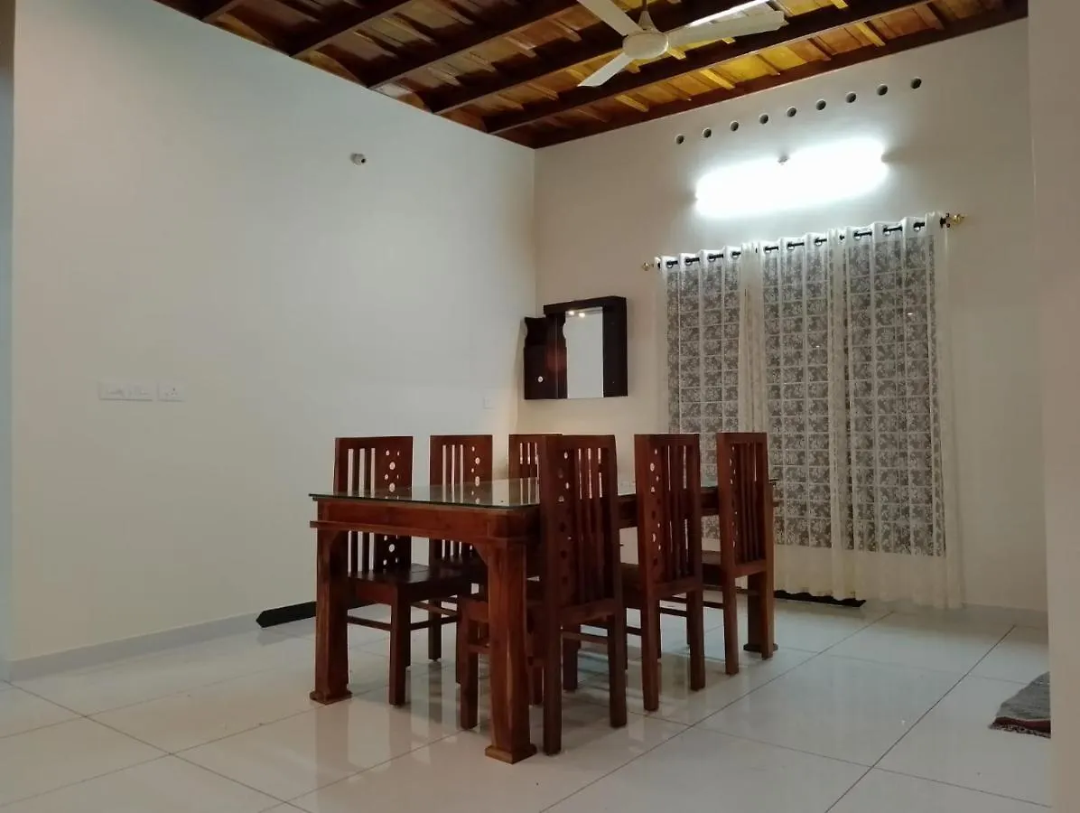 Nallukettu Service Villa Mundrothuruth 印度